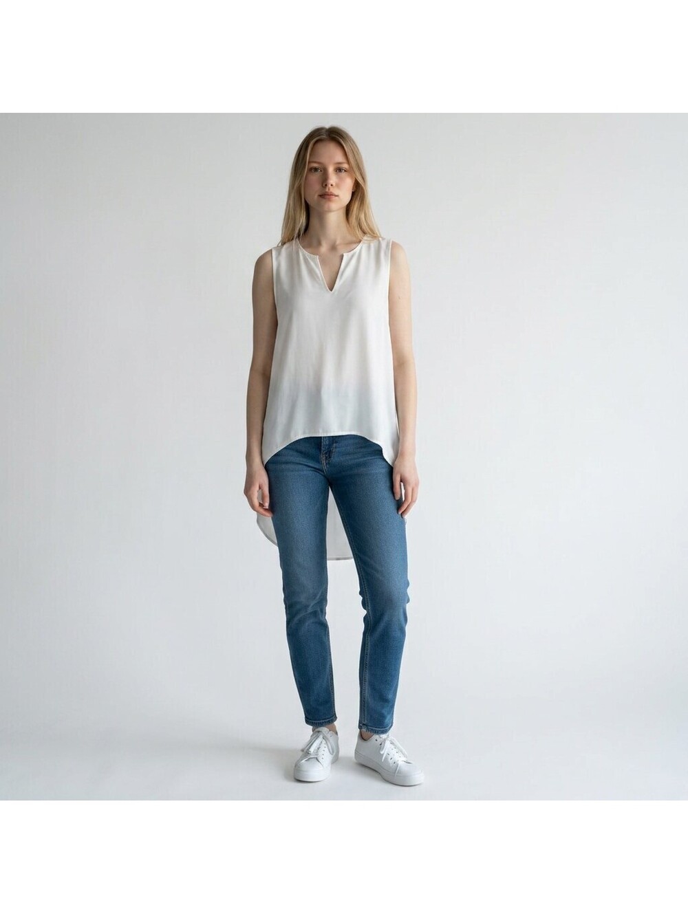 The Limited Blouse Women L Large White V-Neck Sleeveless Wide Strap Casual